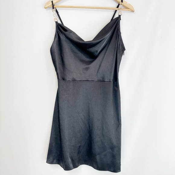 Jump Apparel Juniors Women’s Satin Cowl Neck Slip Dress Black 13/14 - Picture 1 of 6